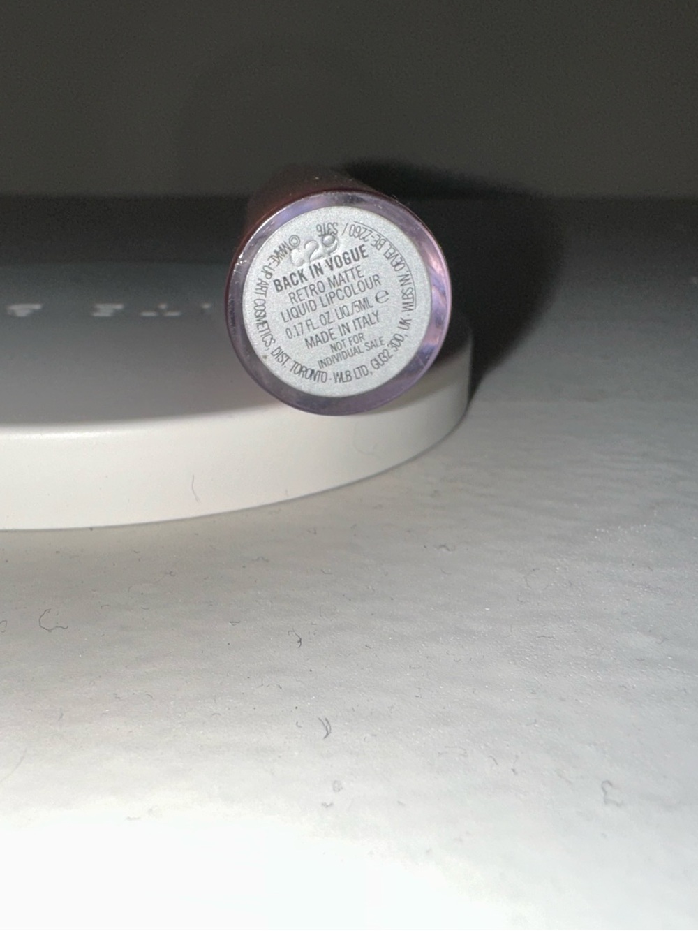 MAC Back In Vogue Retro Matte Liquid Lipcolour - Picture 2 of 2